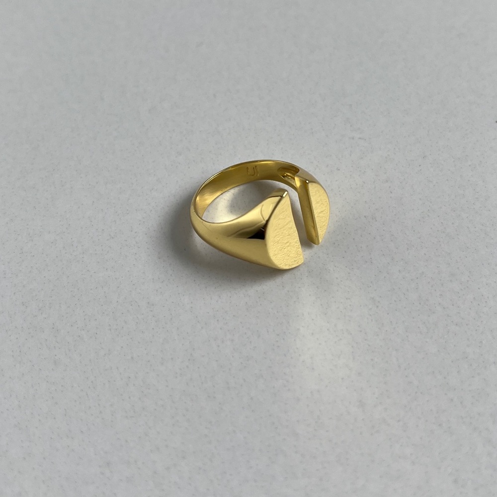 Uncommon James ring - Picture 2 of 4